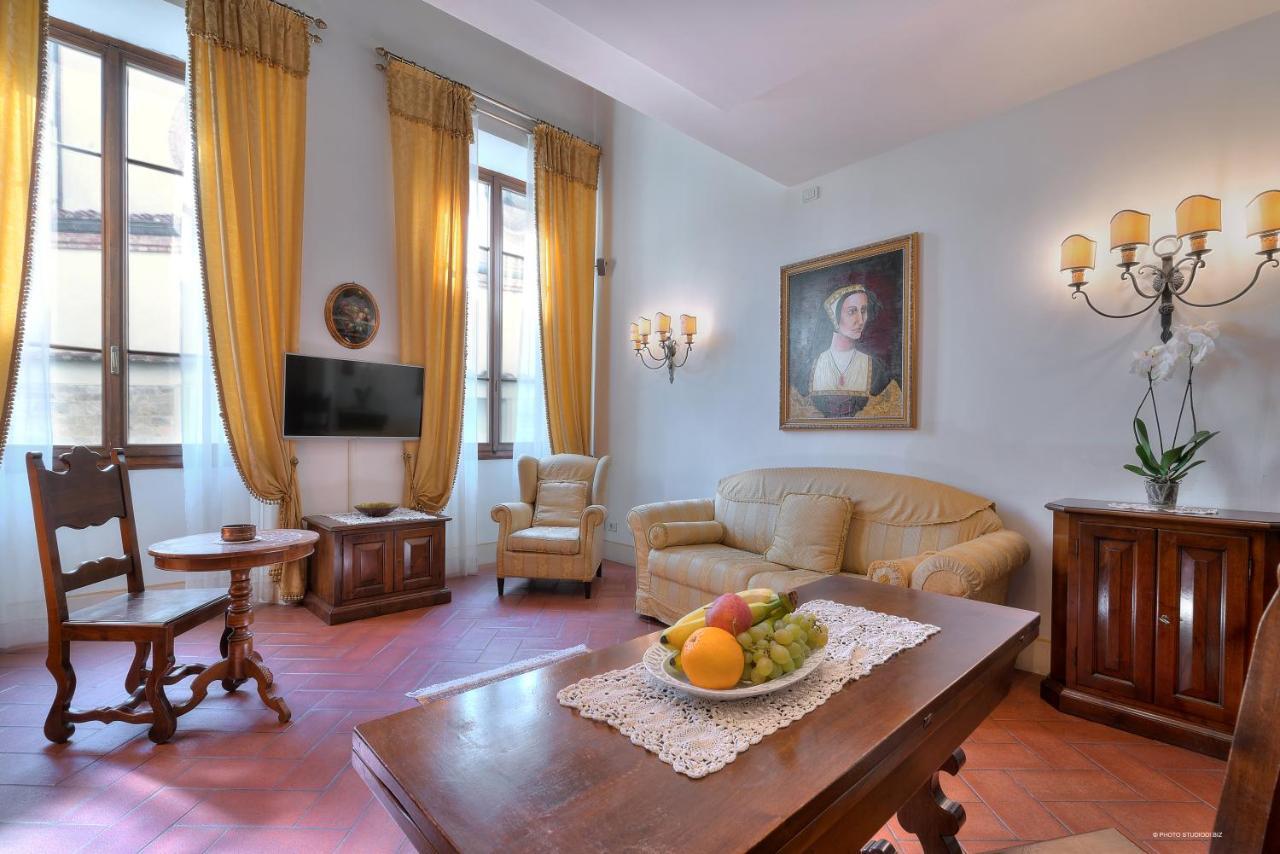 First Of 3* Florencia