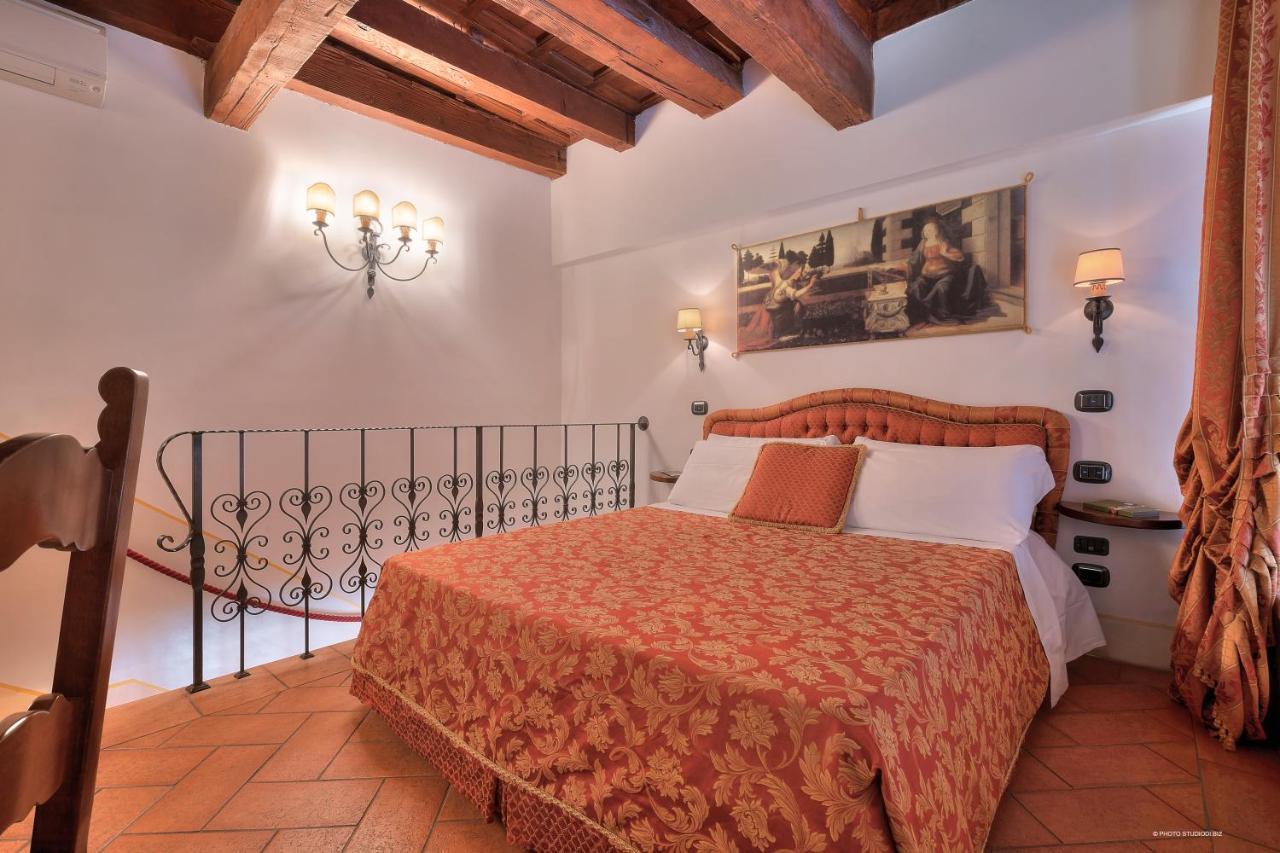 First Of 3* Florencia