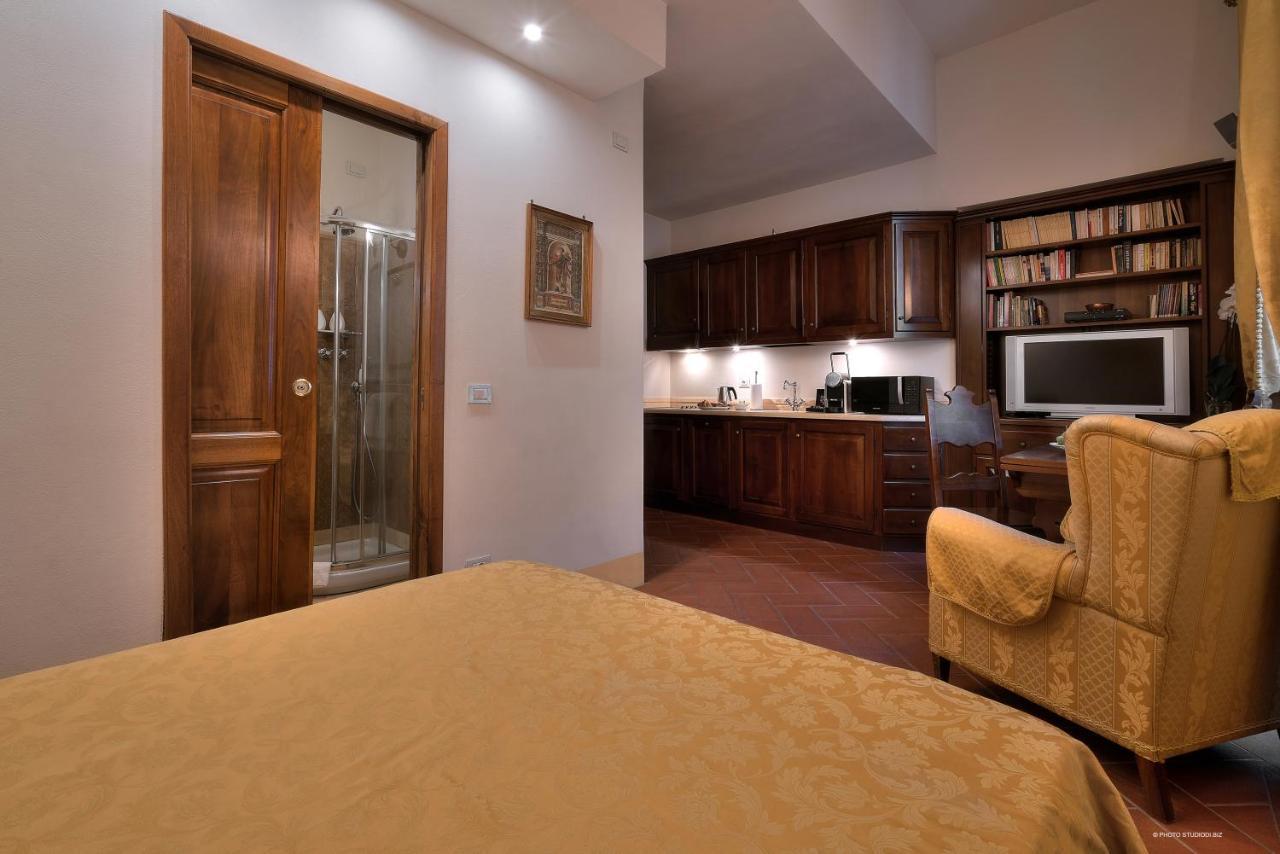 Apartahotel First Of