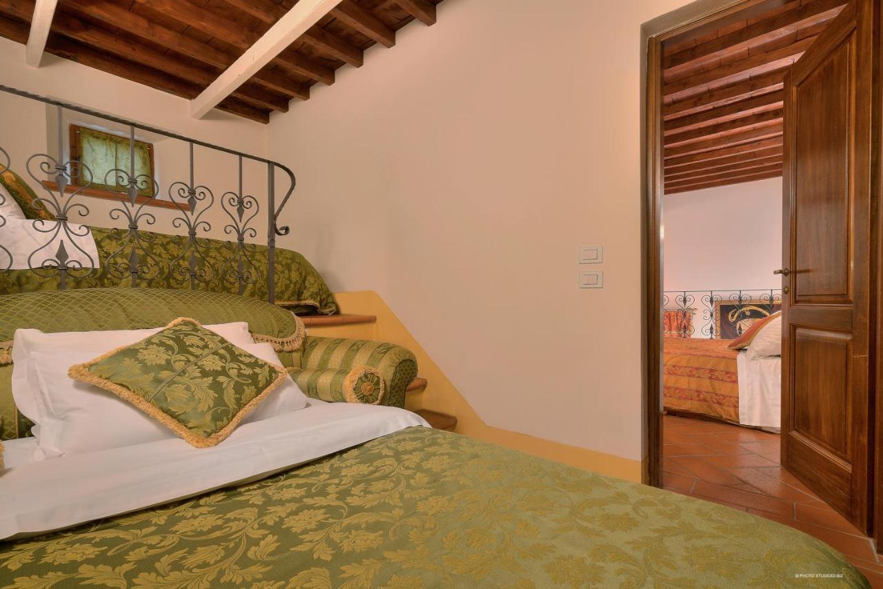 Apartahotel First Of Florencia