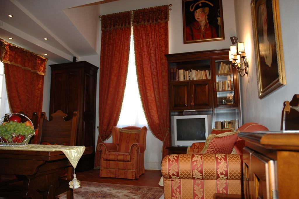 First Of Apartahotel